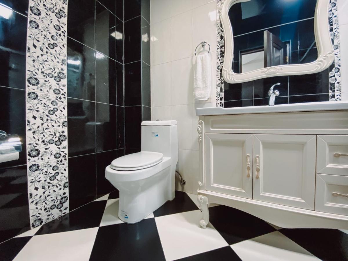 Hotel Royal Renaysance Erywań Zewnętrze zdjęcie