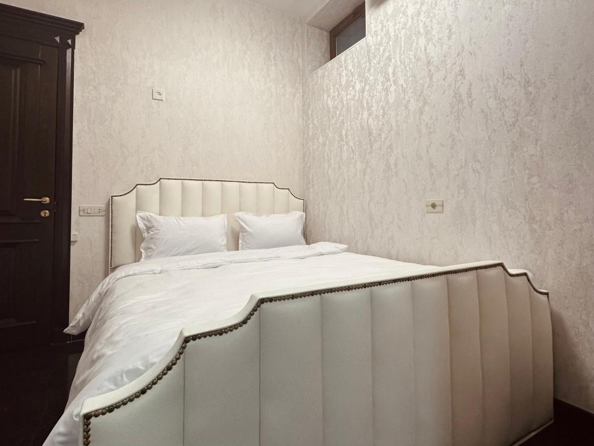 Hotel Royal Renaysance Erywań Zewnętrze zdjęcie