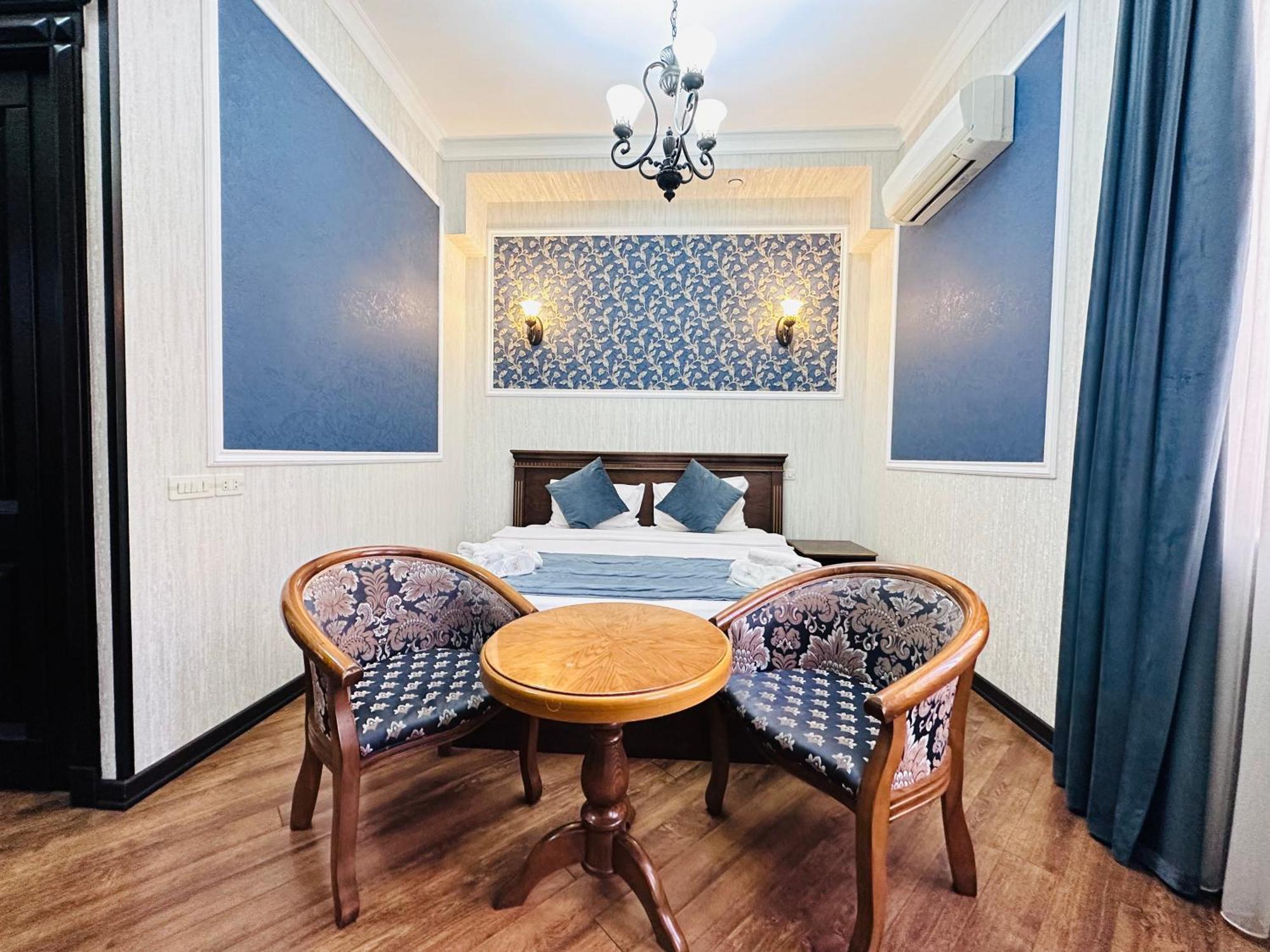 Hotel Royal Renaysance Erywań Zewnętrze zdjęcie